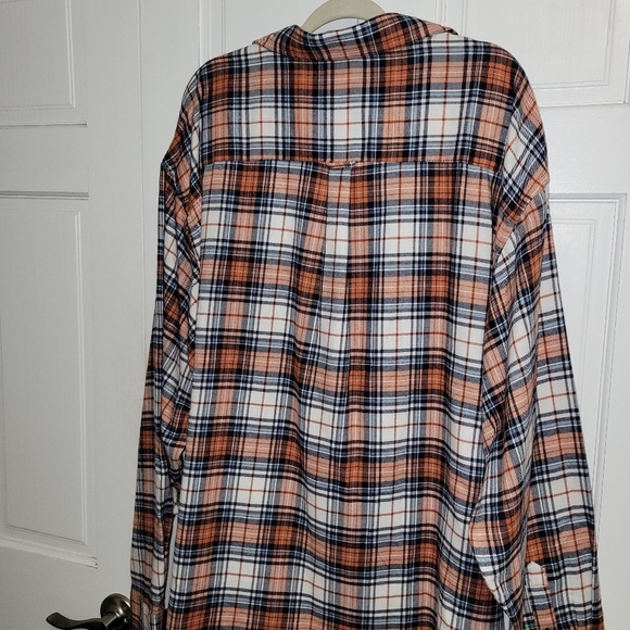 Izod Flannel Long Sleeve Button Up- Men's Big & Tall Size 3XLT - Picture 4 of 5